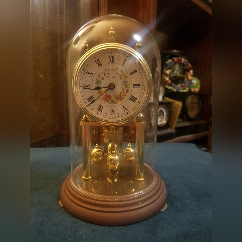 Kundo Germany quartz clock